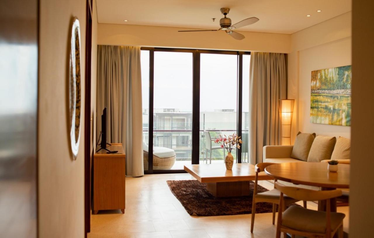 Seaview And -spa By Jt Group 