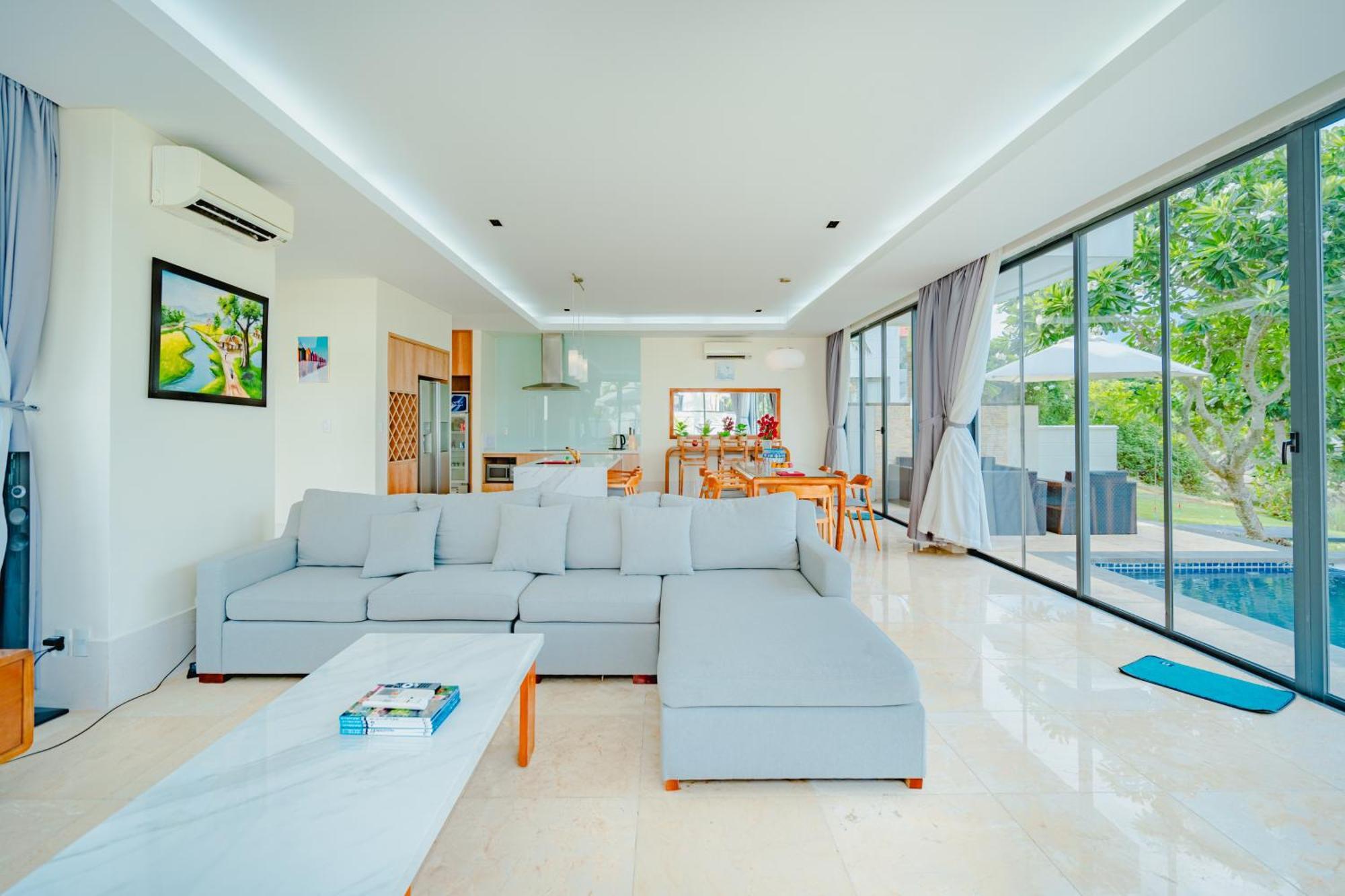 Owner In The Ocean Apartment Da Nang