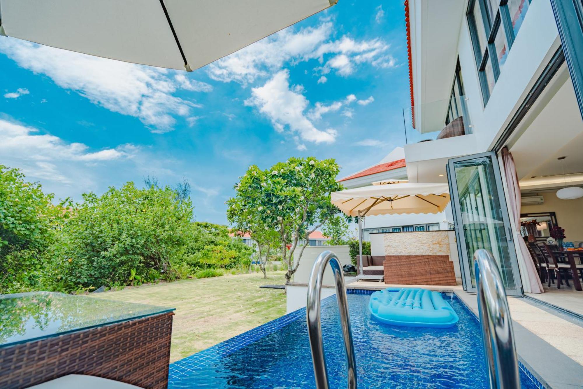 Apartment Owner In The Ocean *
