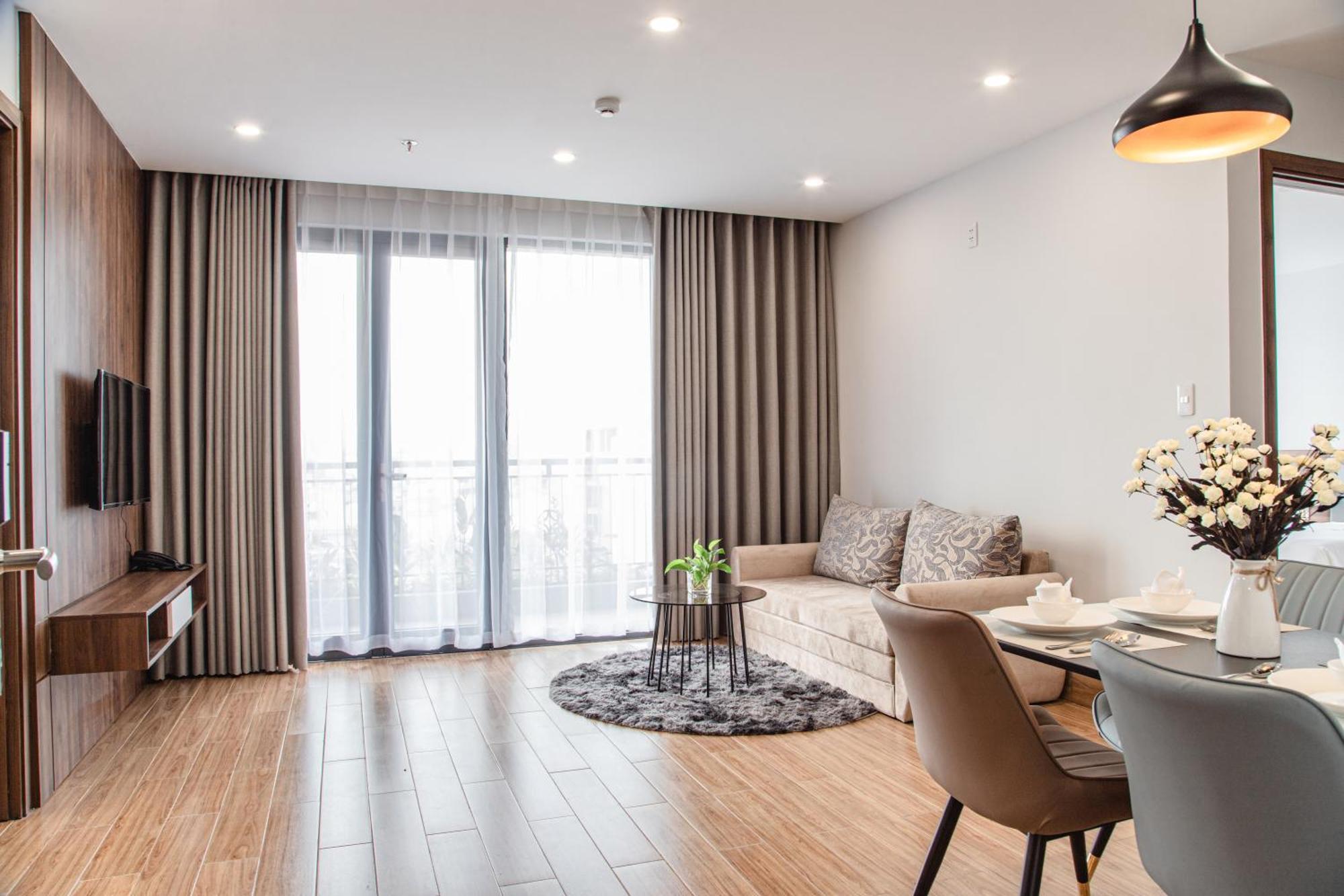 Laurel Apartment