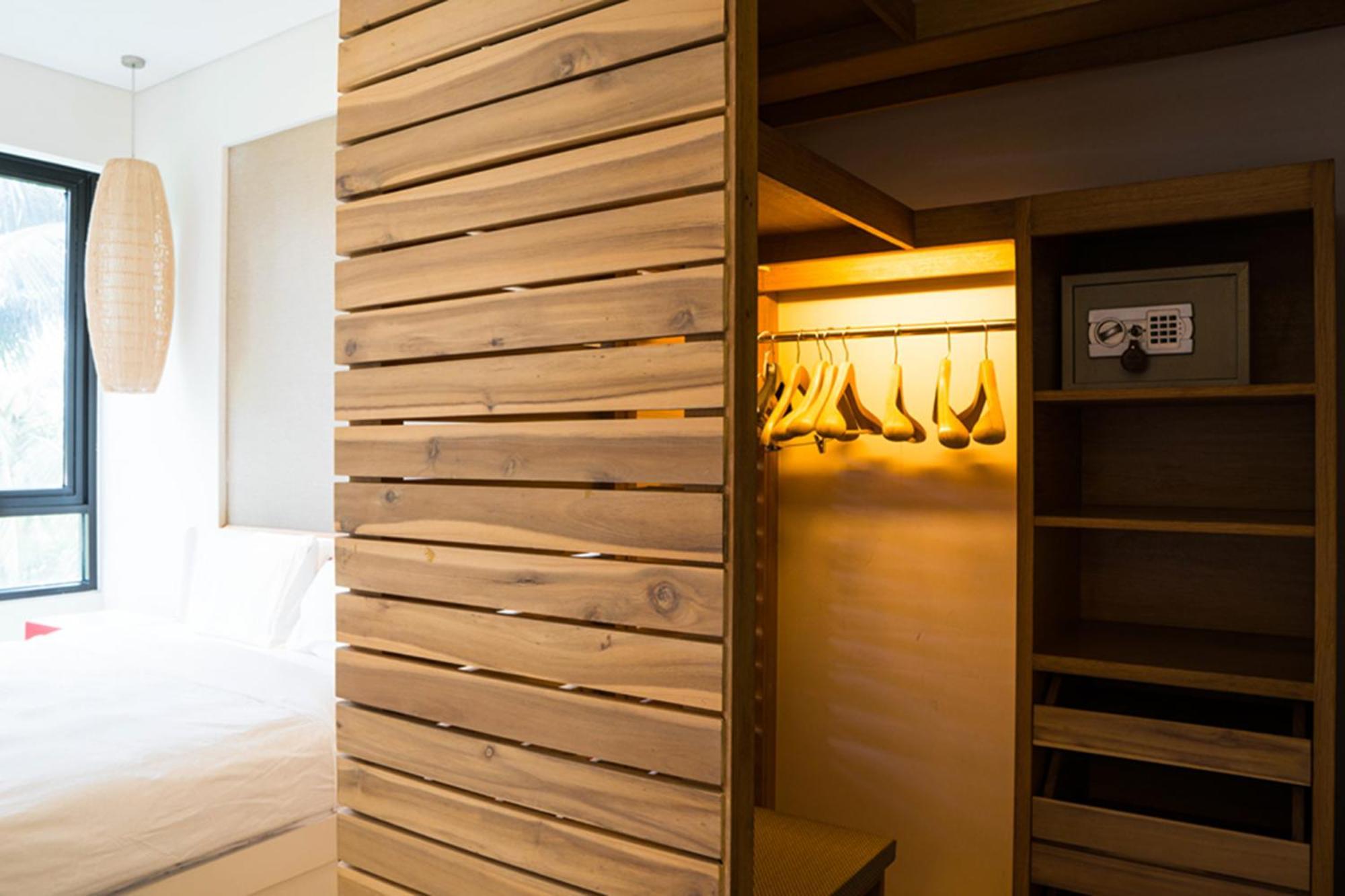 Seaview And -spa By Jt Group 