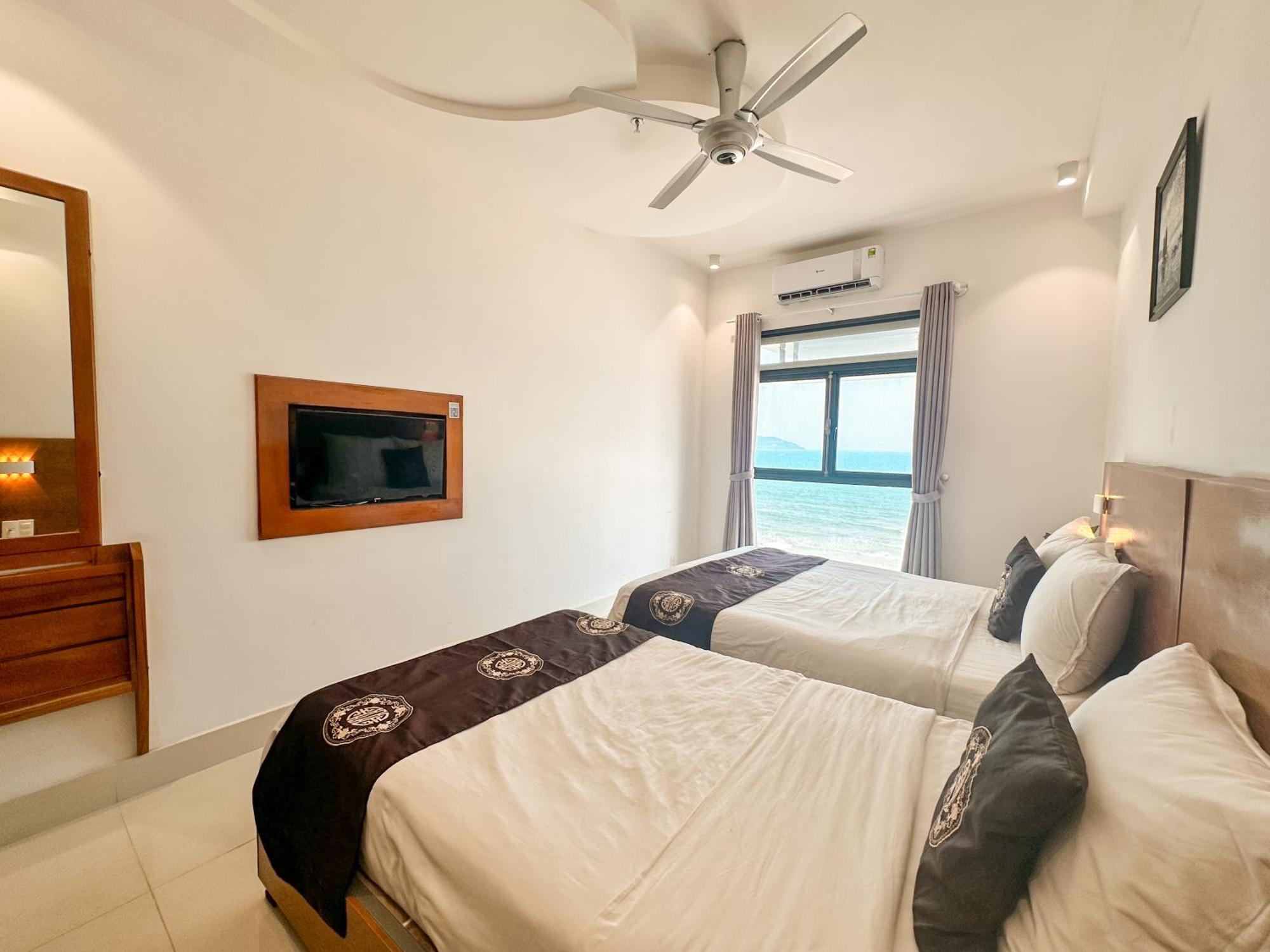Khách sạn Bay 3*