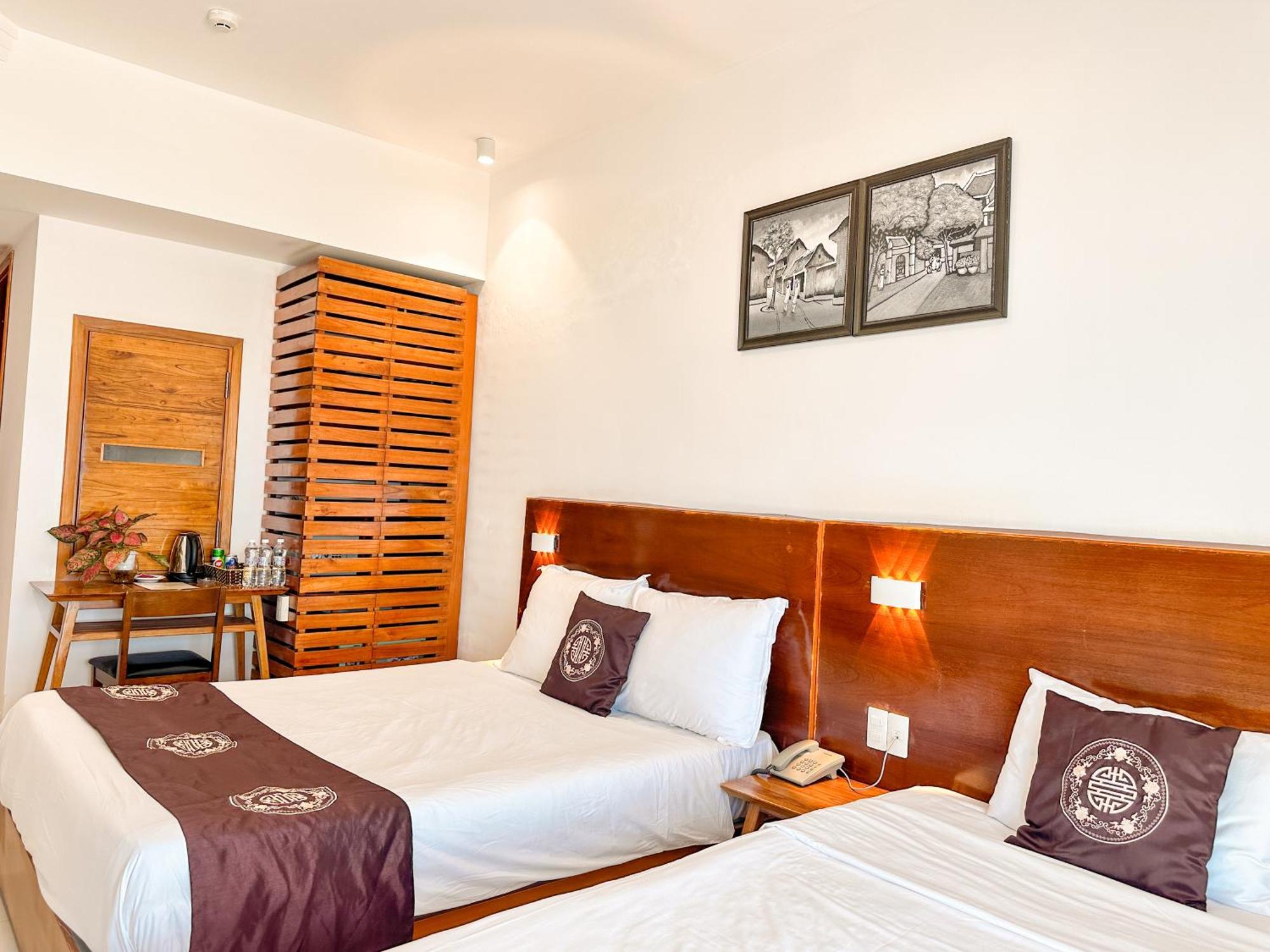 Khách sạn Bay 3*