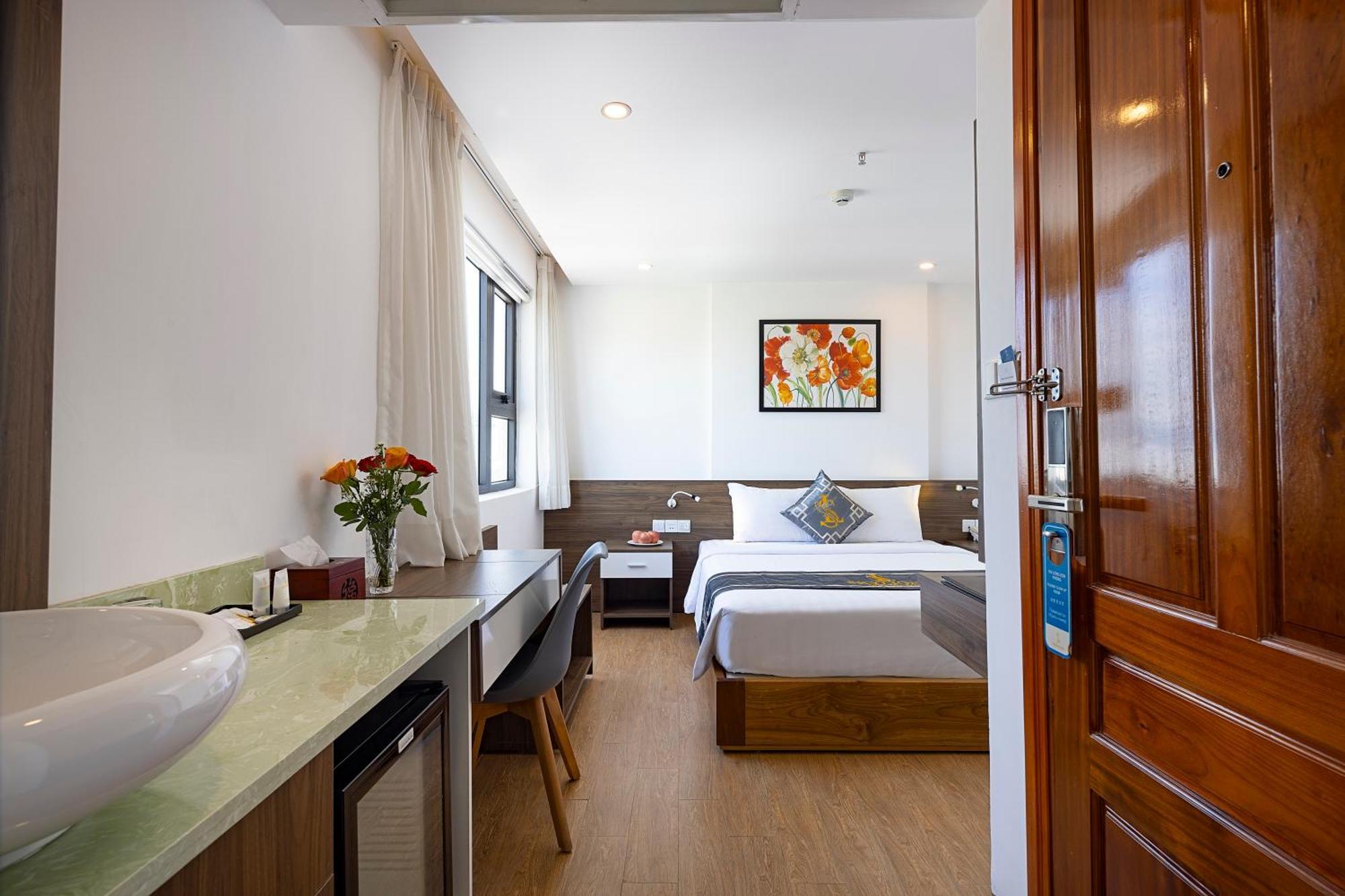 Hotel Skylight 3*