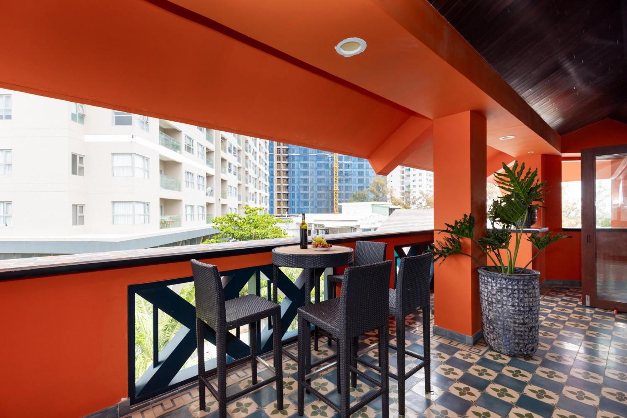 Villa Orangeblue Near Pool Free Vietnam Vung Tau
