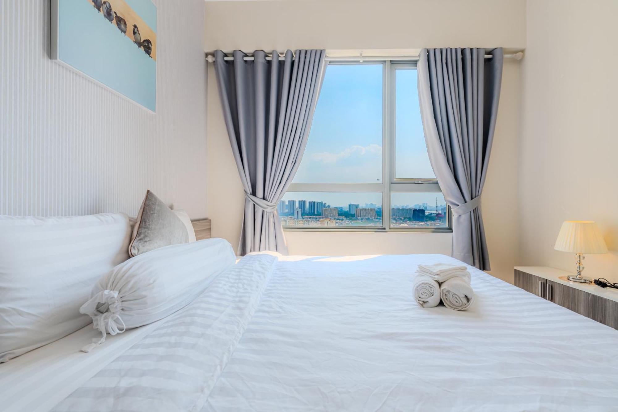 Ambihome 2br 2wc In Masteri Thao Dien District 2 * Ho Chi Minh City
