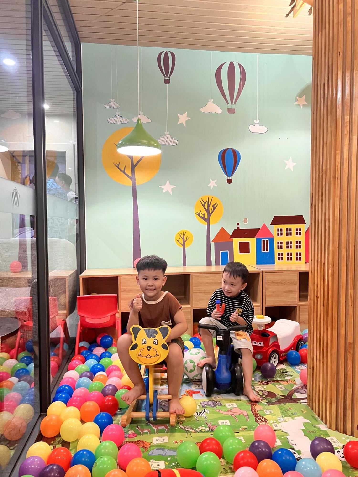 Diamond Sea 4* Đà Nẵng