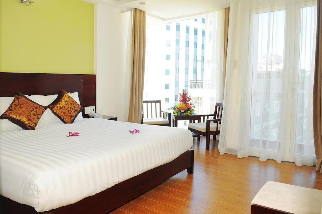 Hotel Dragon Sea 3*