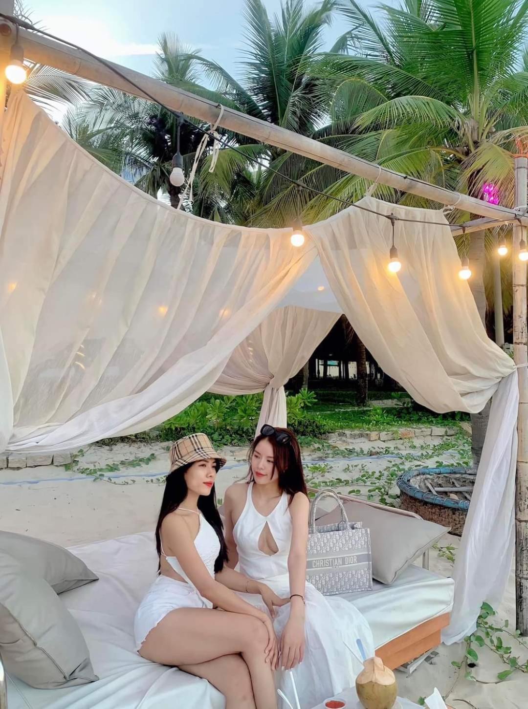 Temple Resort Da Nang