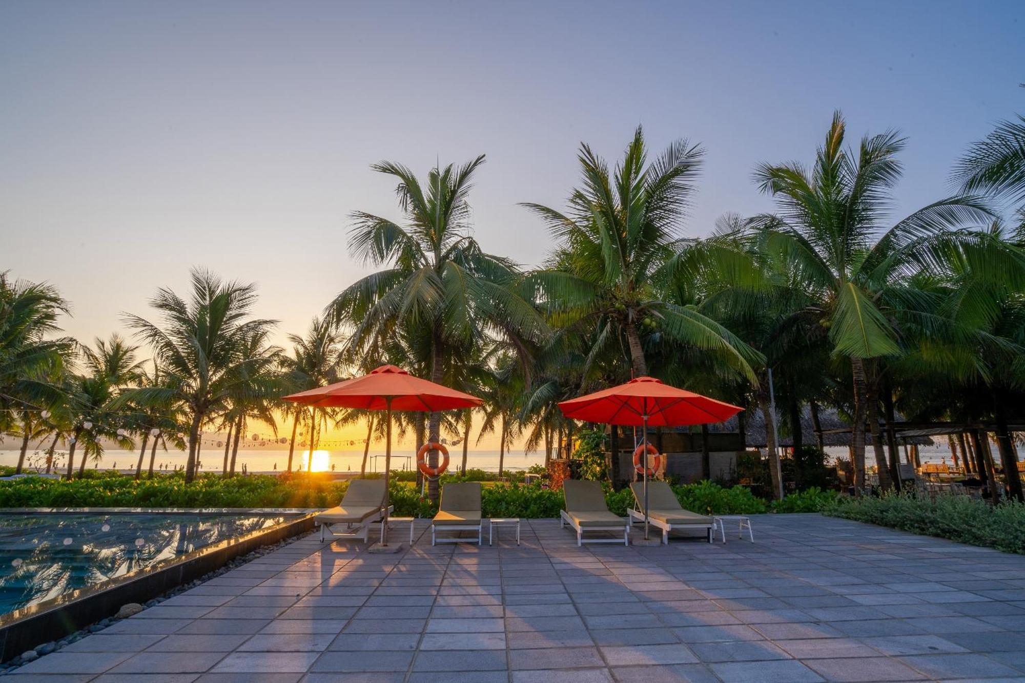 Temple Resort 3*