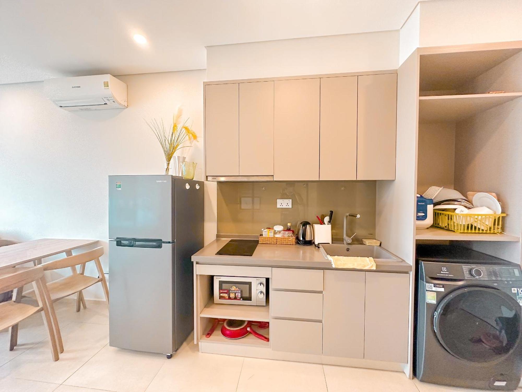 Apartment The Song Condotel: Beachfront 5-star With Infinity Pool *