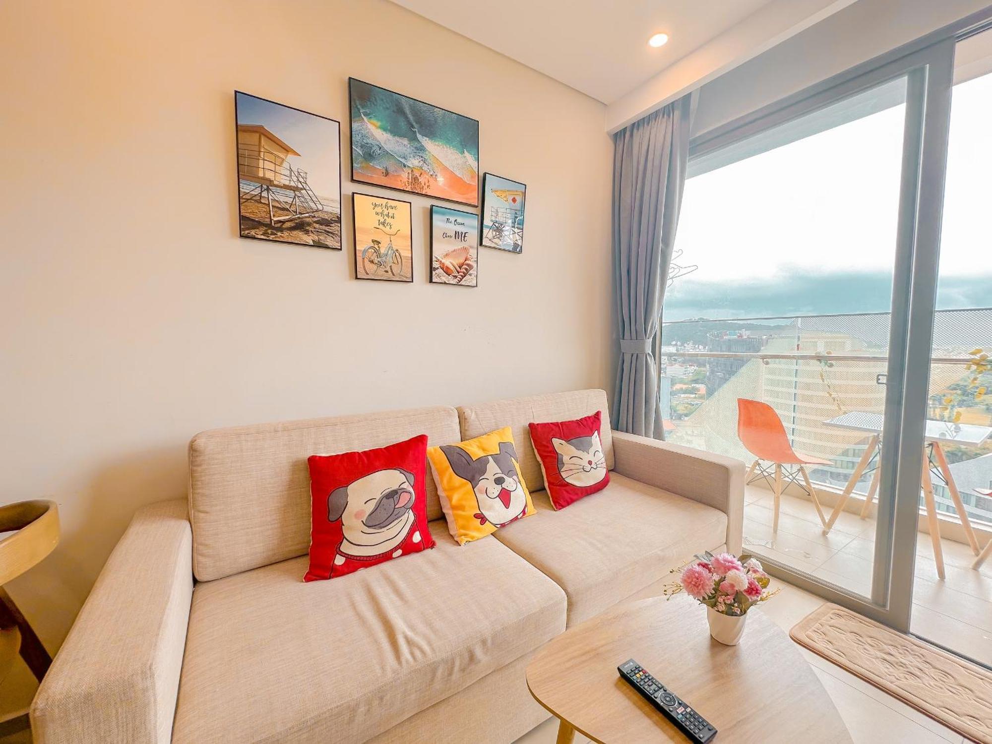 The Song Condotel: Beachfront 5-star With Infinity Pool Apartment Vung Tau