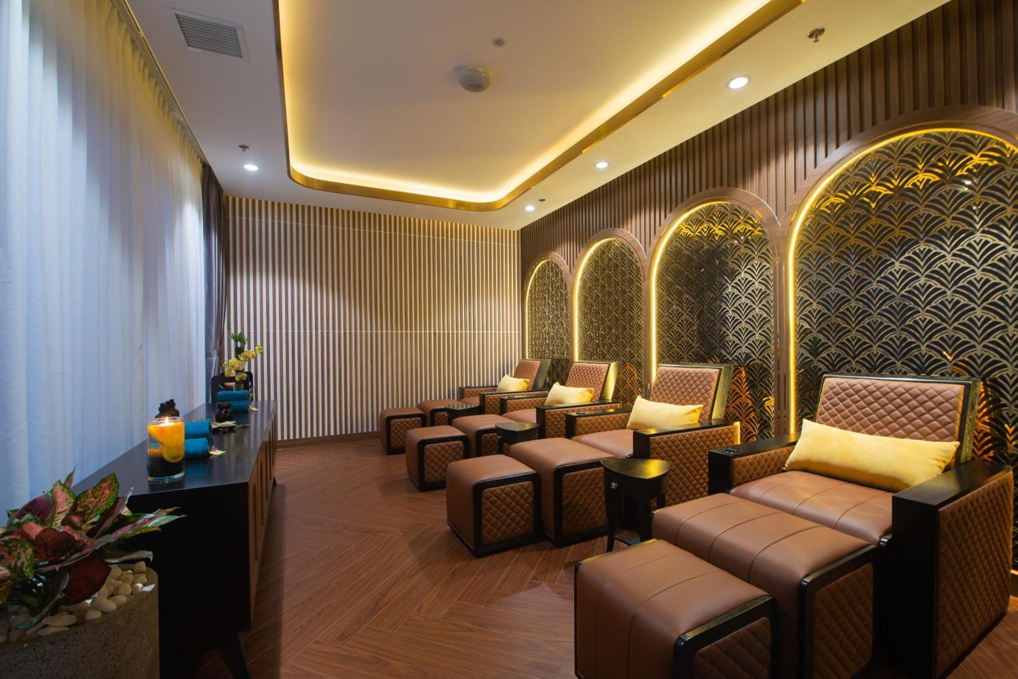 Hotel Grand Tourane Nha Trang