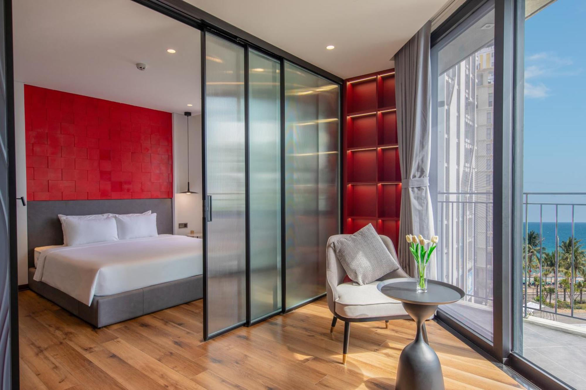 Taiyo & Hotel 4*