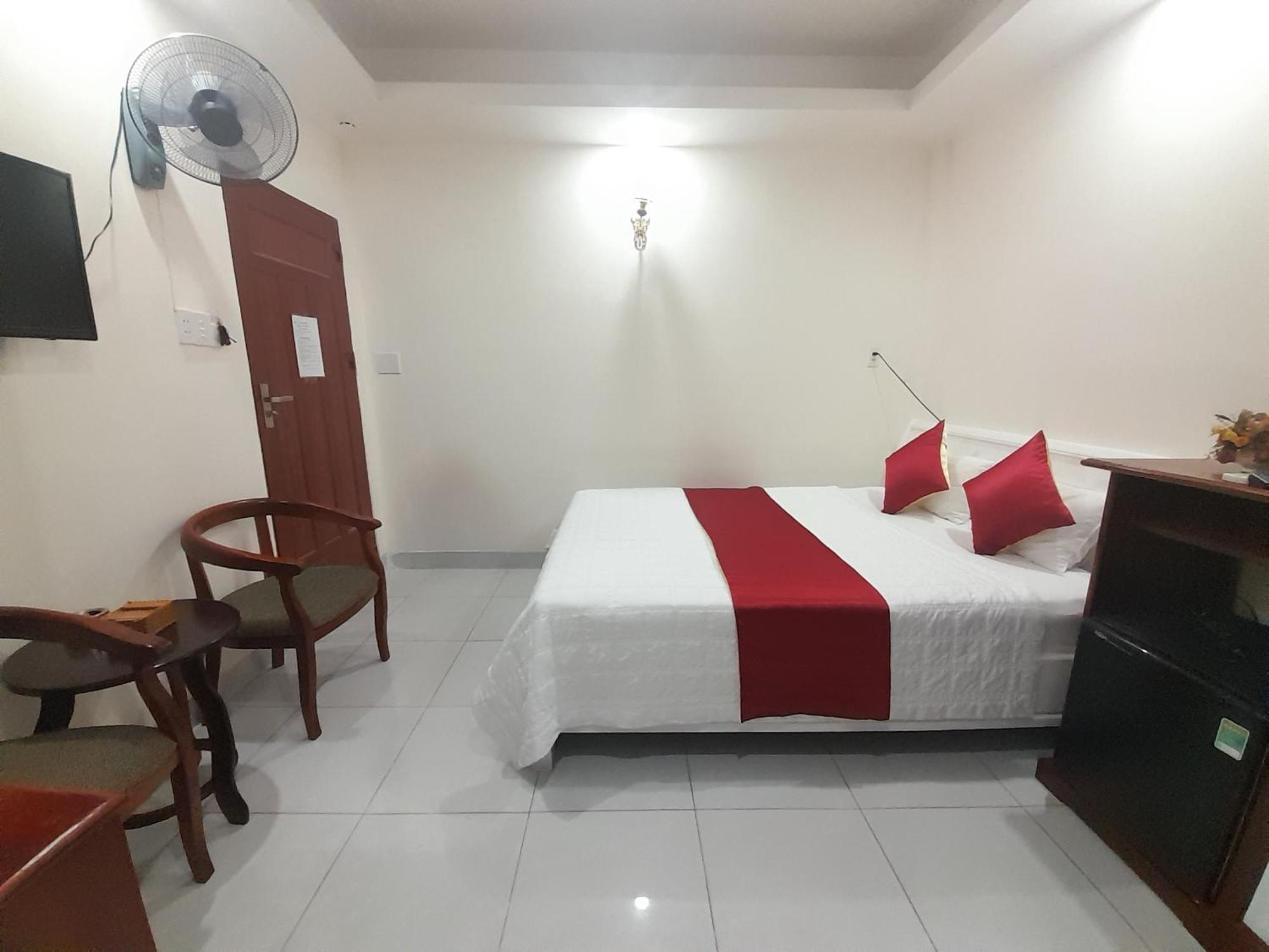 Hotel Viet Uc, H17 Phan Huy Chu, Phuong 2 5*