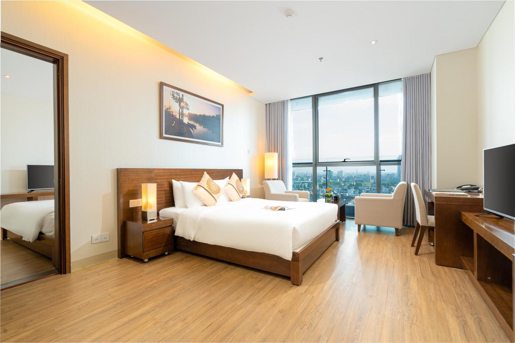 Khách sạn Grand Tourane