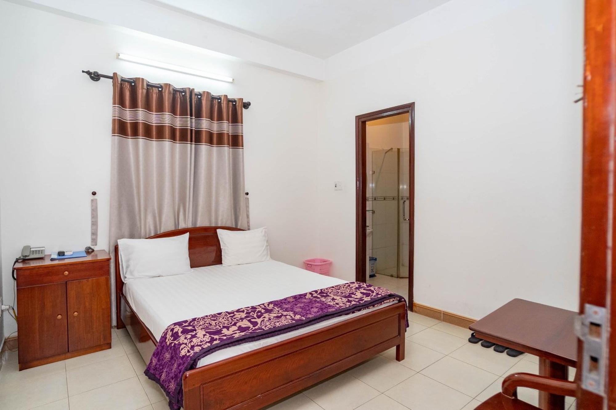 Lyly Hotel