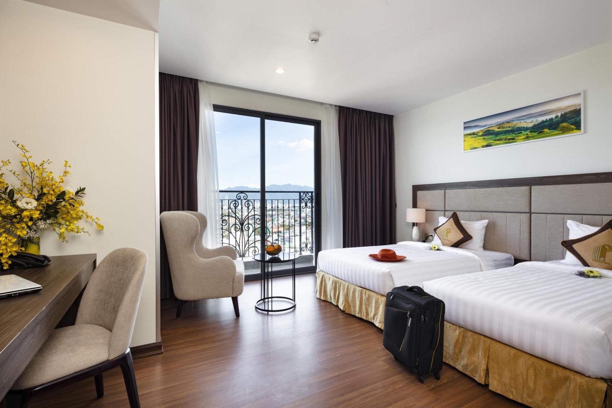 Daphovina Hotel 4*