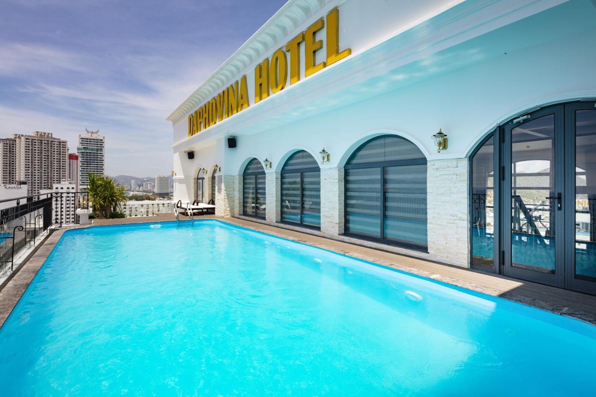 Hotel Daphovina Nha Trang