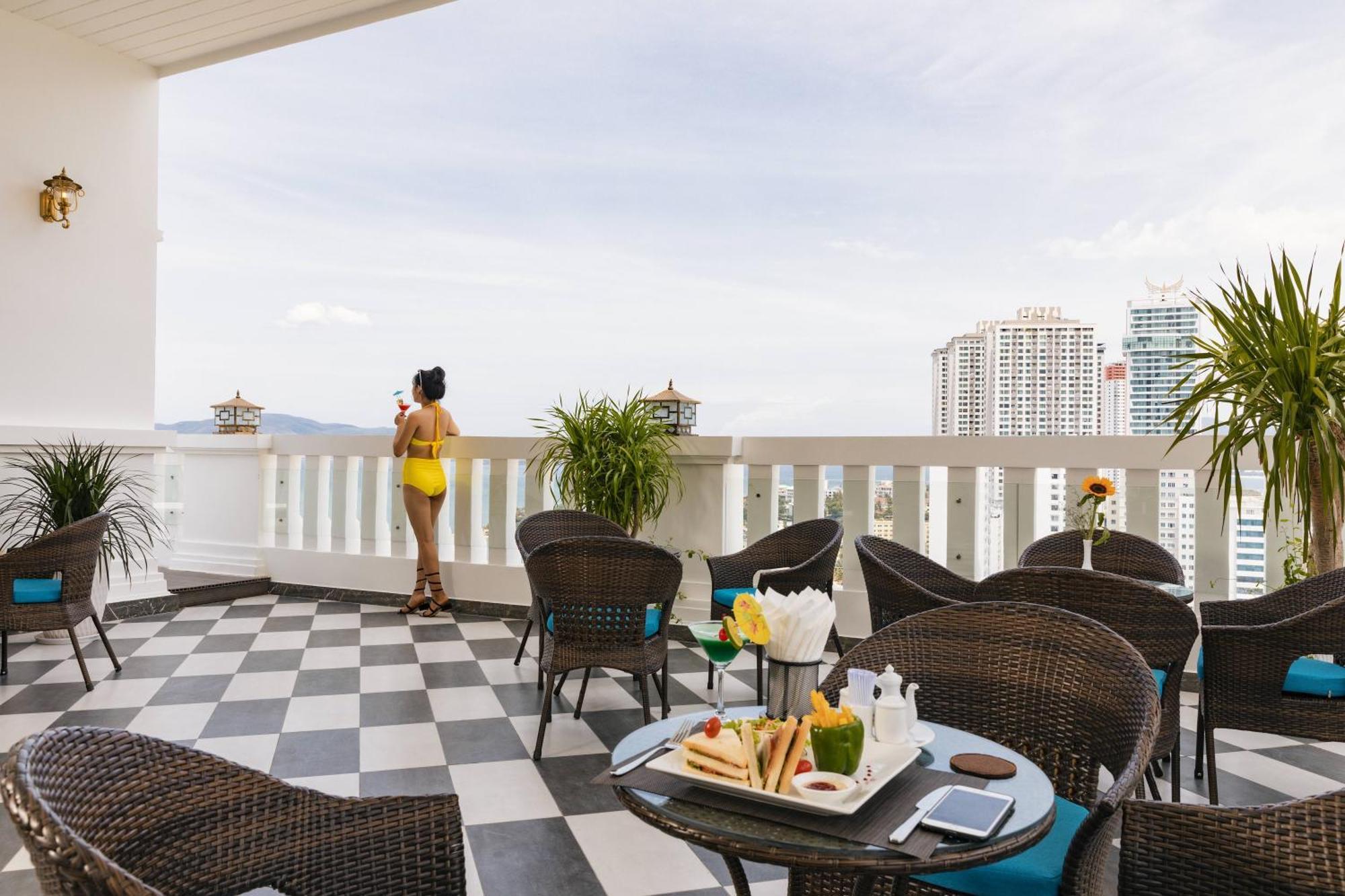 Hotel Daphovina 4*