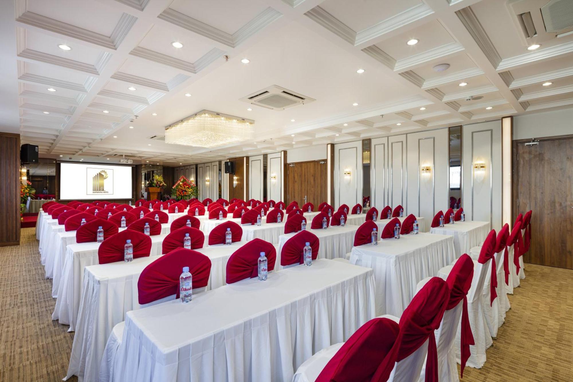 Daphovina Hotel 4*
