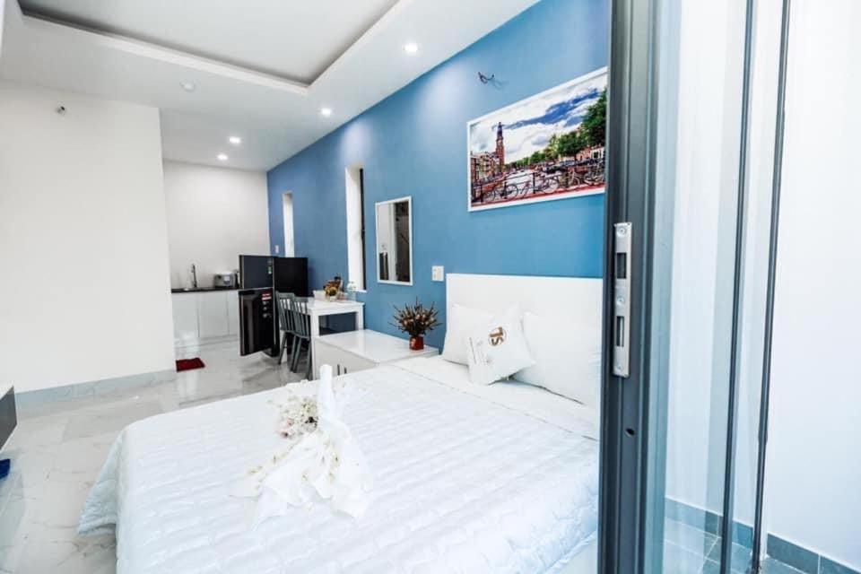 & Vy Aparthotel