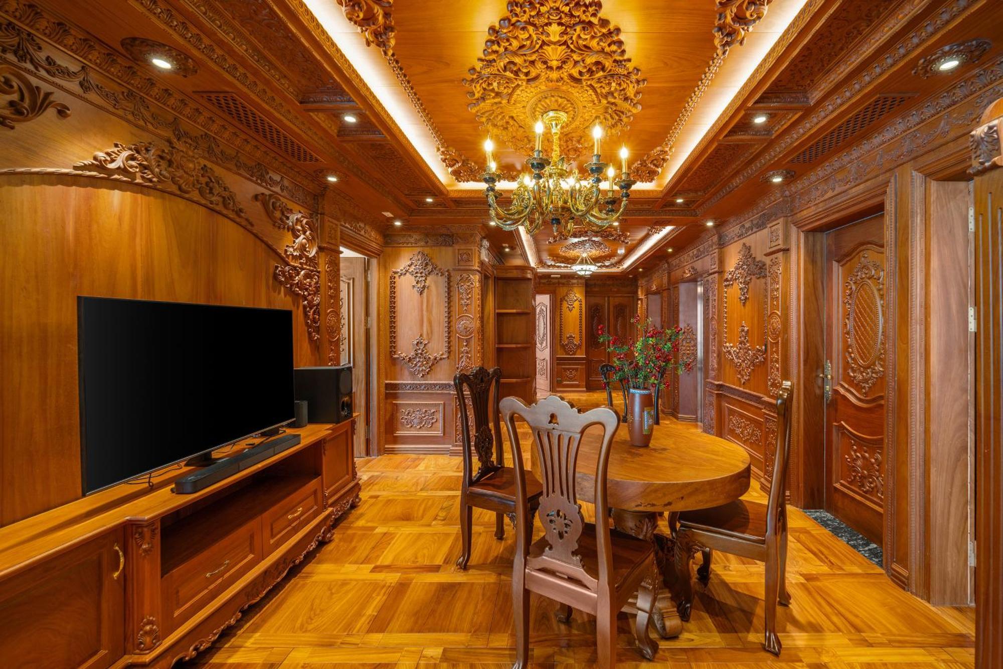 Monalisa Luxury