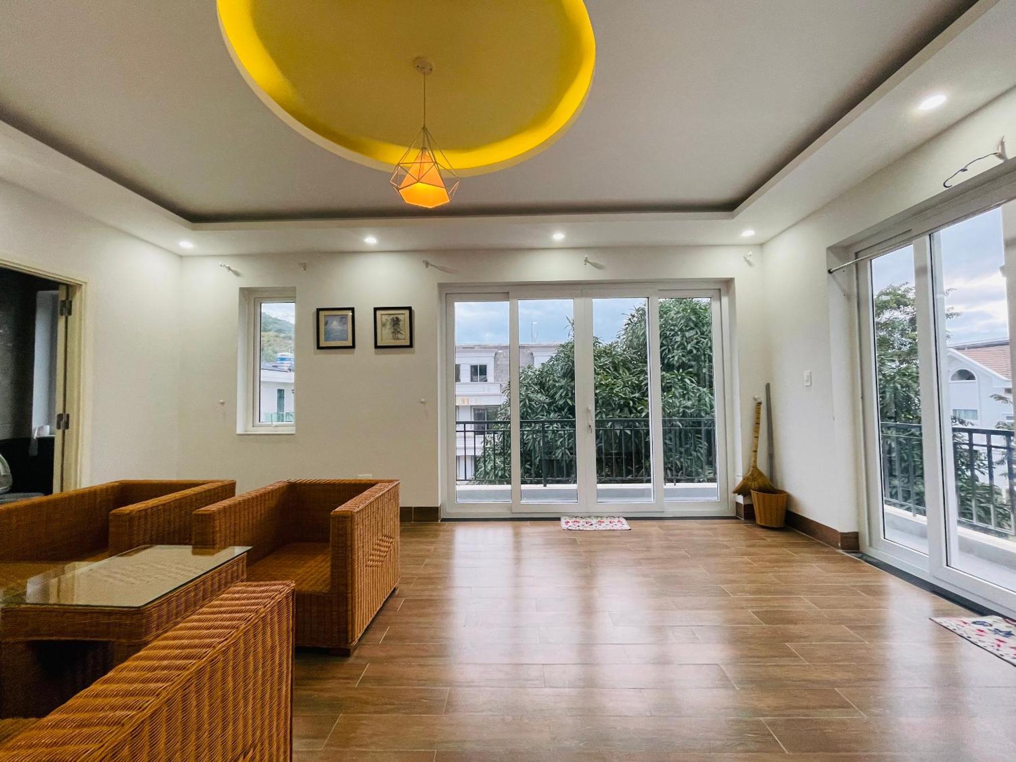 Benzen Villa Nha Trang
