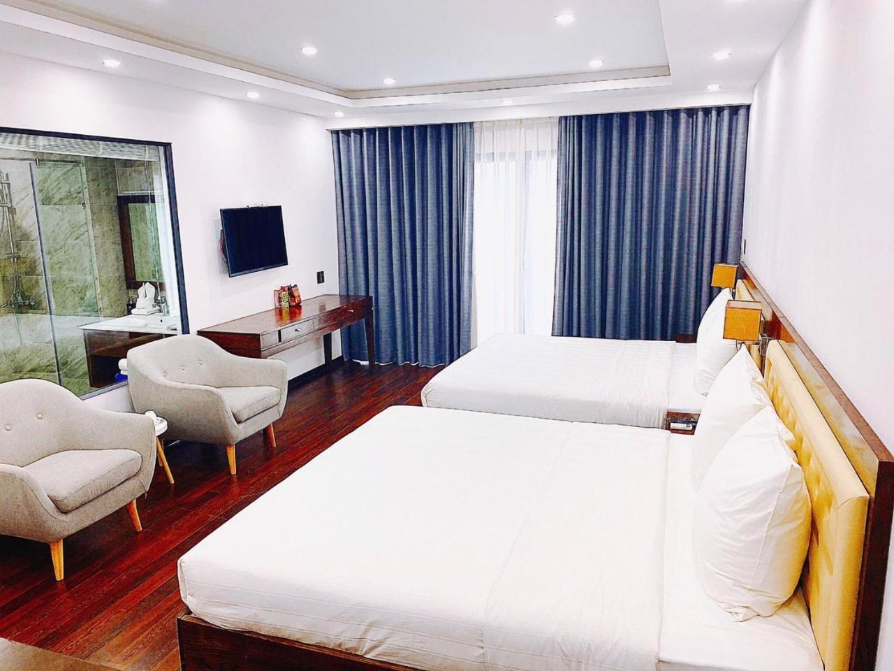 Dana Hotel
