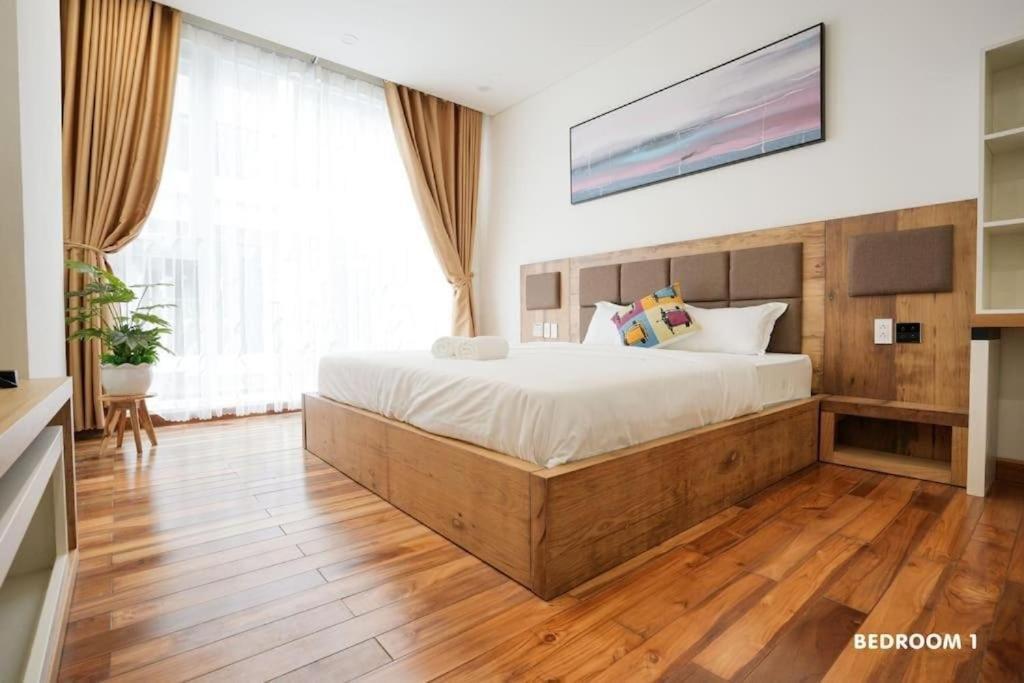 Modern & Charming Penthouse 5brs In Center Apartment