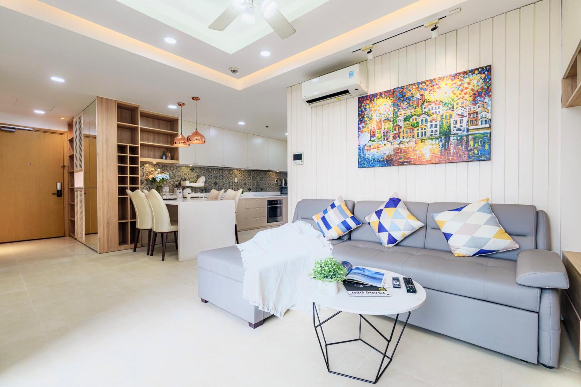 Ambihome 2br 2wc In Masteri Thao Dien District 2 *