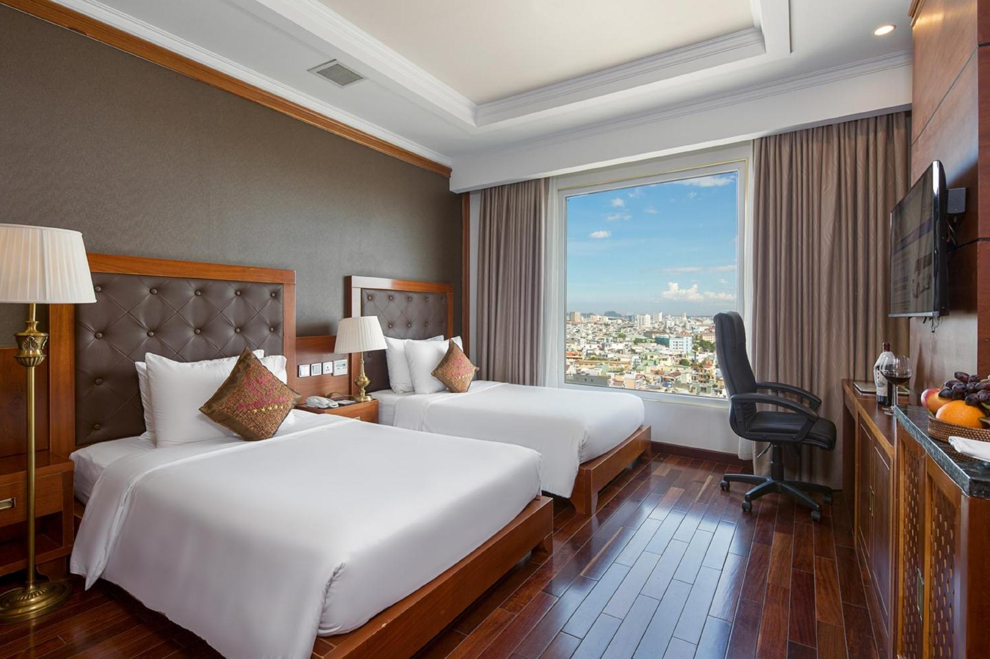 Samdi Khách sạn 4*