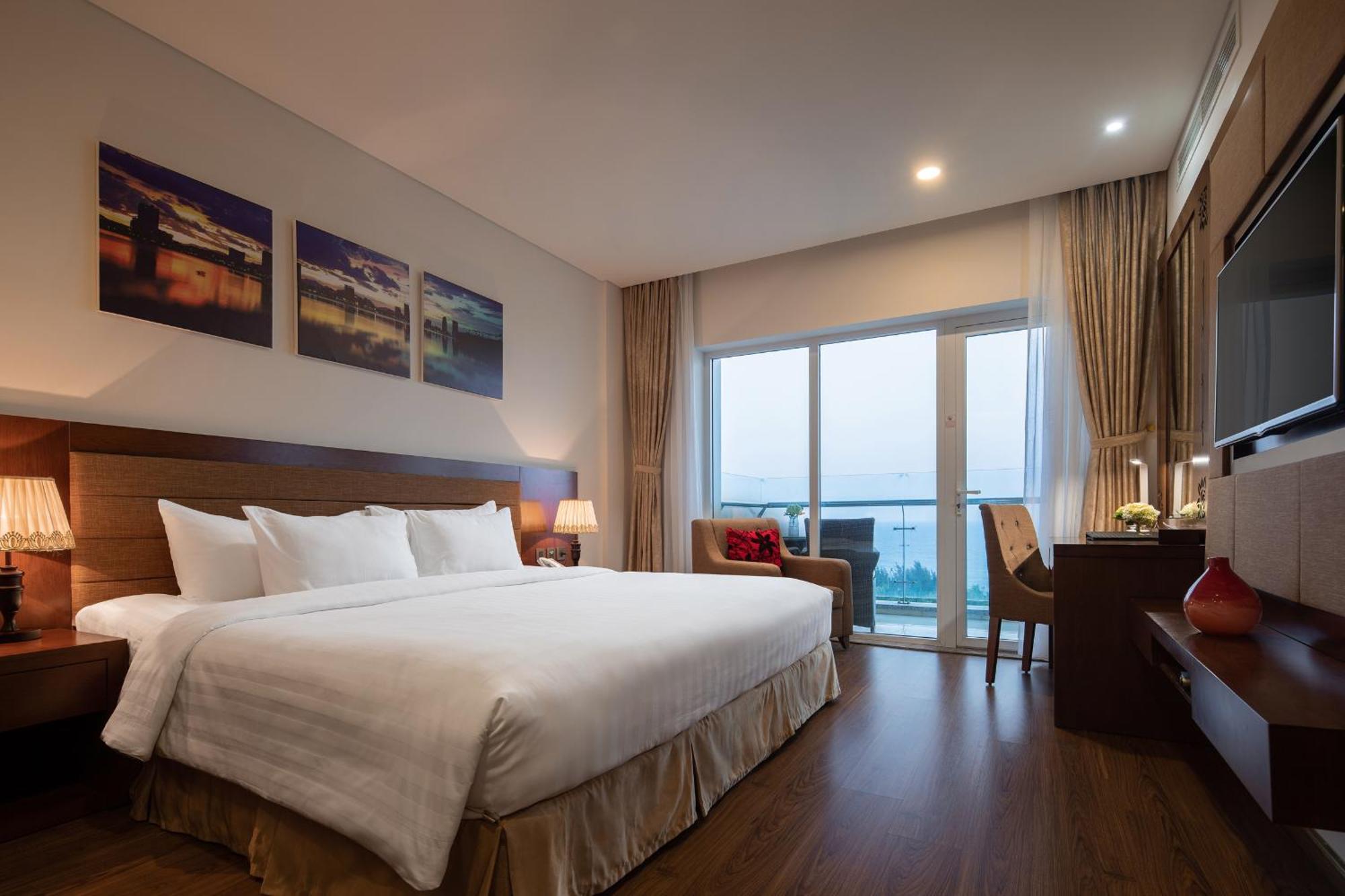 Khu nghỉ mát Gold Coast & Ðồng Hới