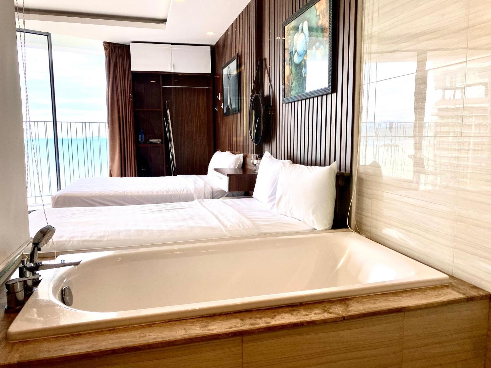 Panorama Ocean View Luxury Apartment *