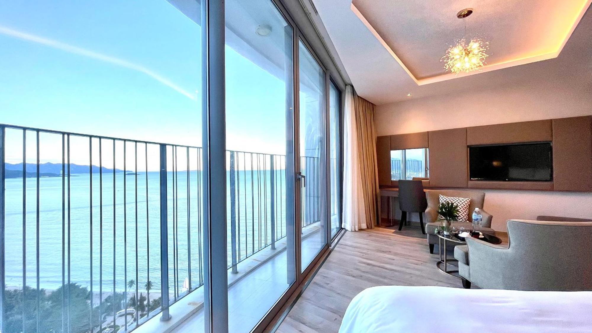 Panorama Ocean View Luxury
