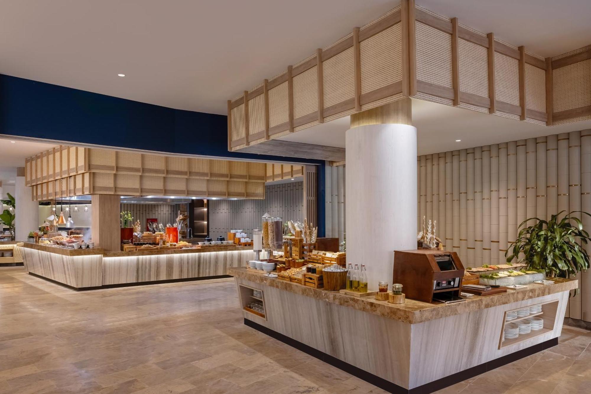 Melia 5* Da Nang