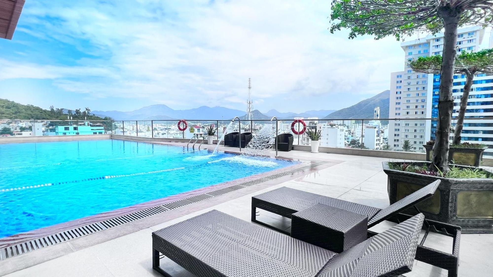 Hisea Aparthotel *