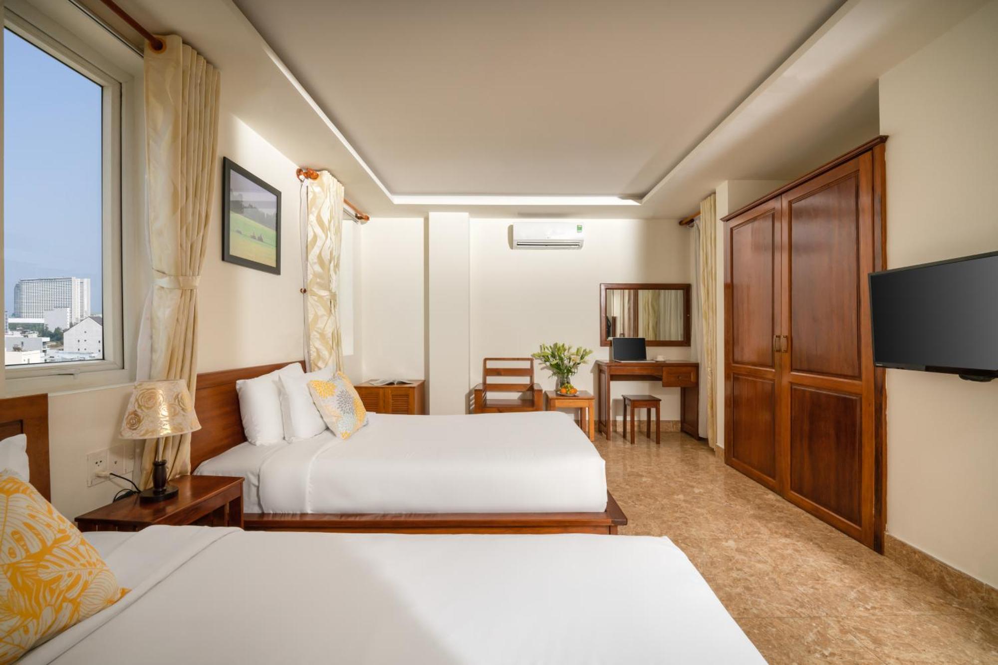 Titan Hotel Da Nang Da Nang