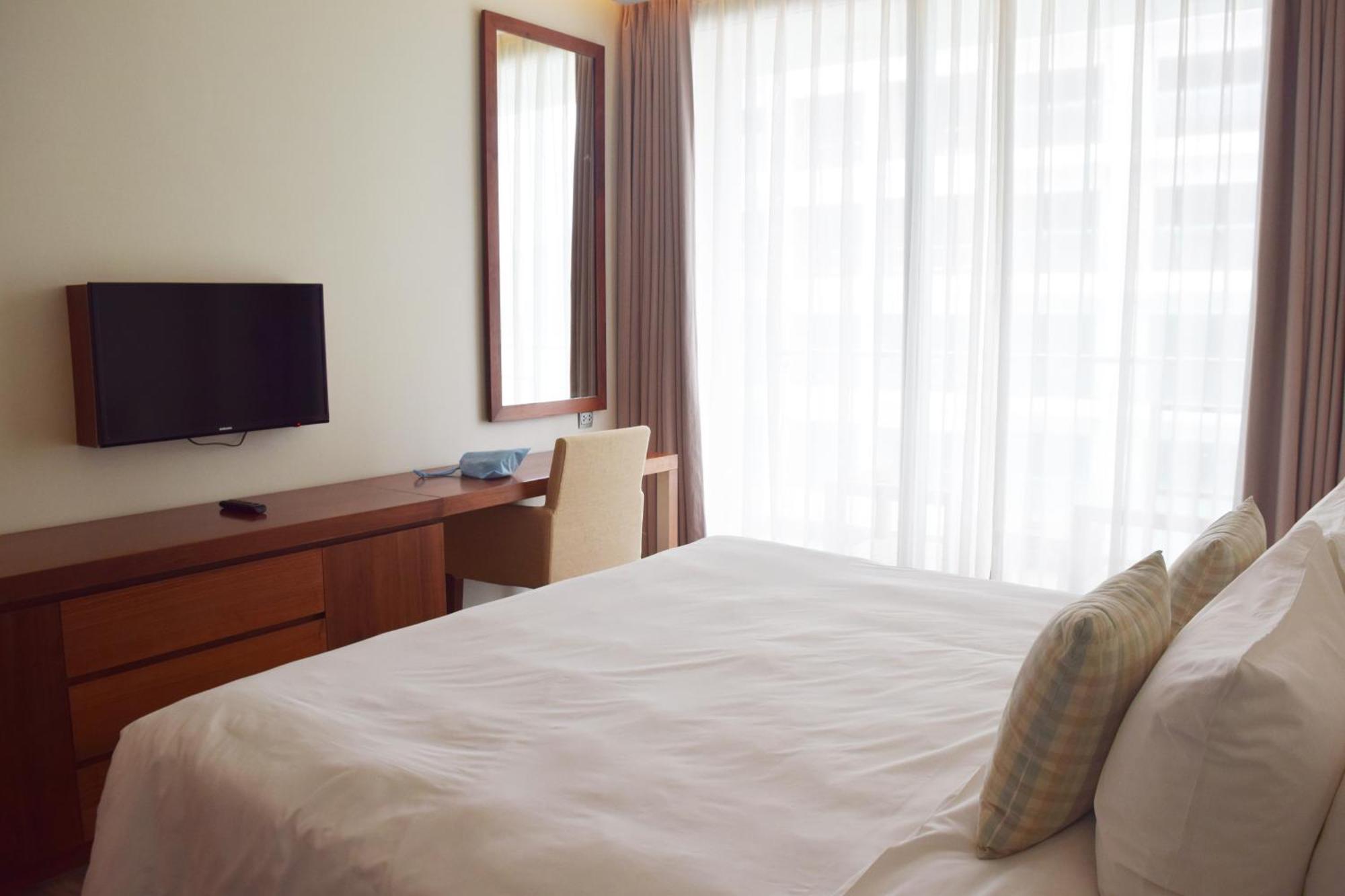 Hotel A La Carte