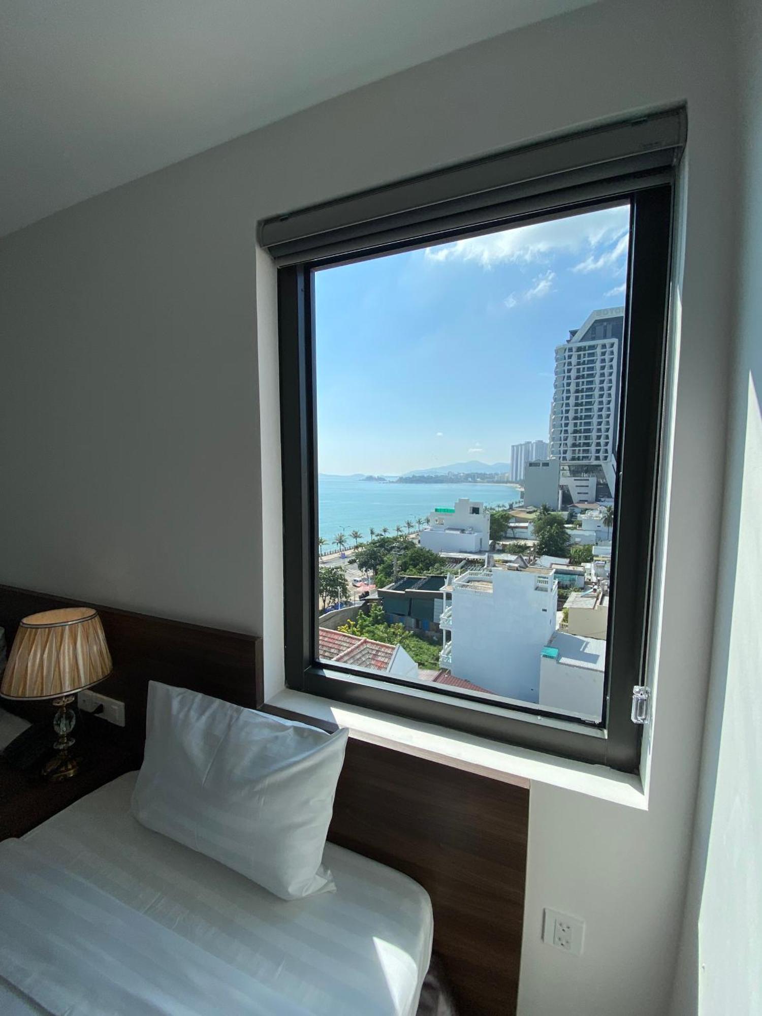 Apartment Dgv Tower - Suri House *