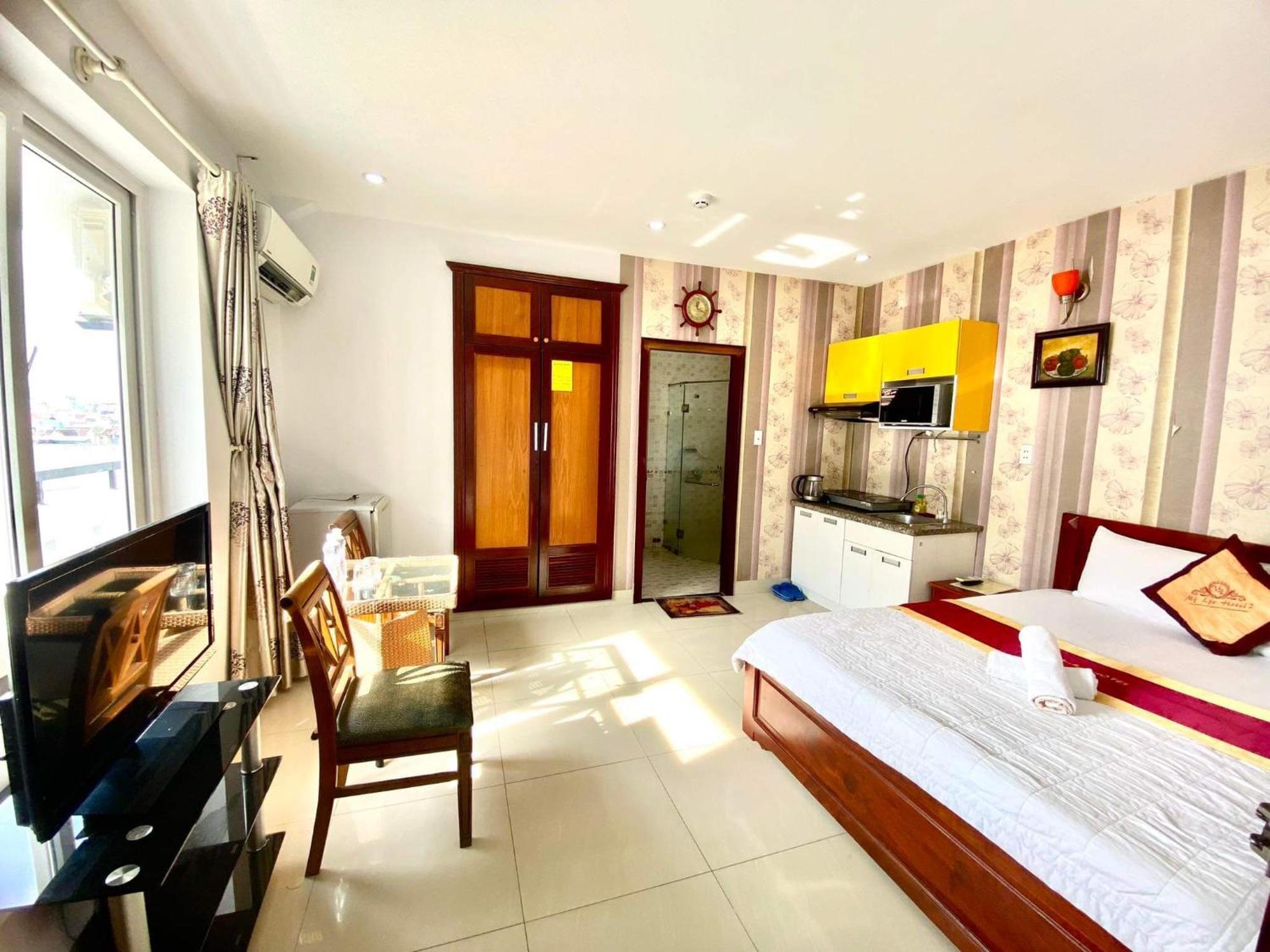 Duc Anh Hotel *
