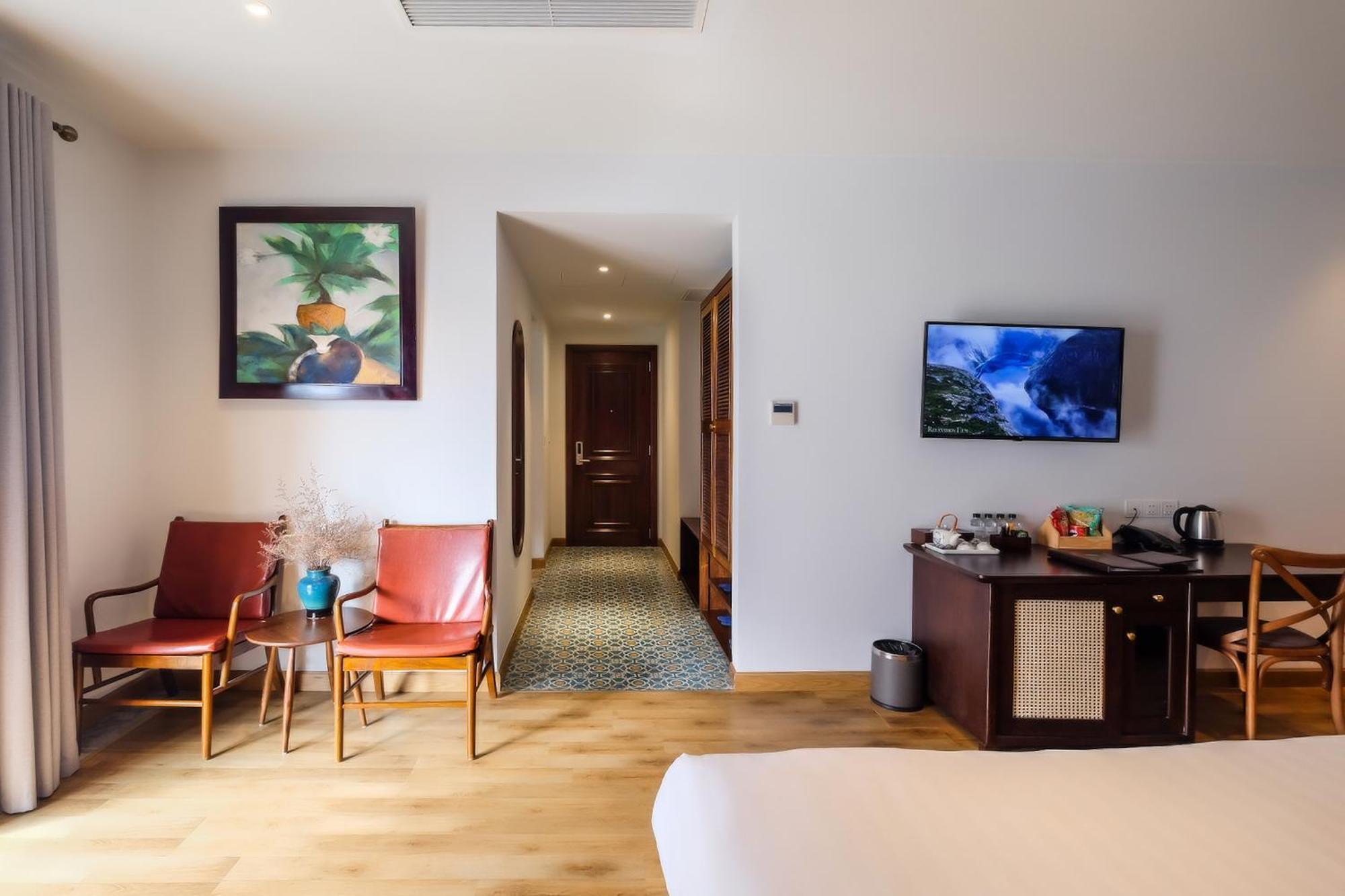 Salmalia Boutique & 4* Da Nang