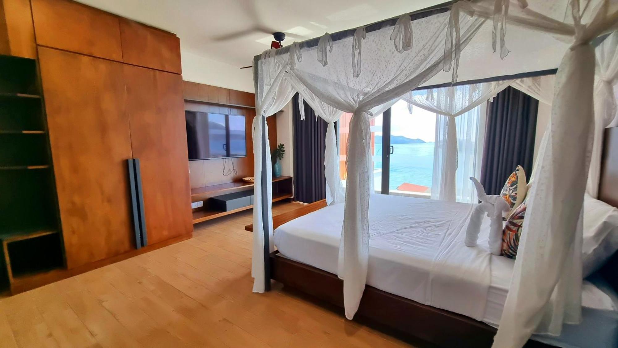 Villa Promotion Early Booker, Sea Paradise 6 Bedrooms, Infinity Pool, Karaoke, Sauna & Bbq *
