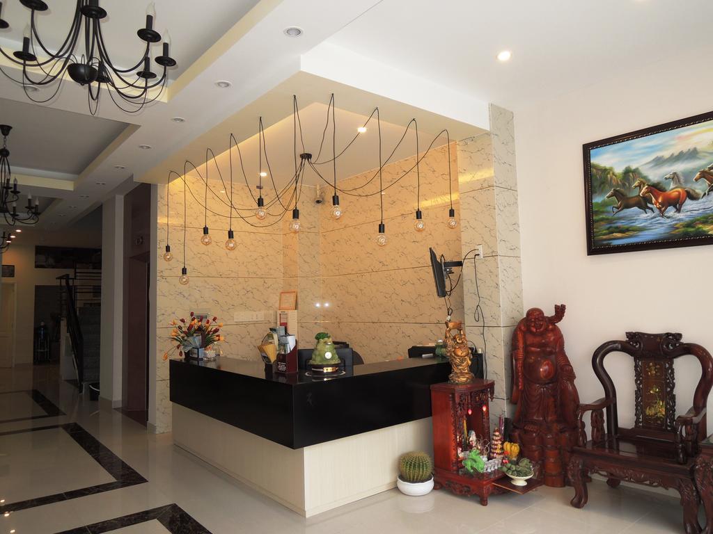 Nam Hotel 2*