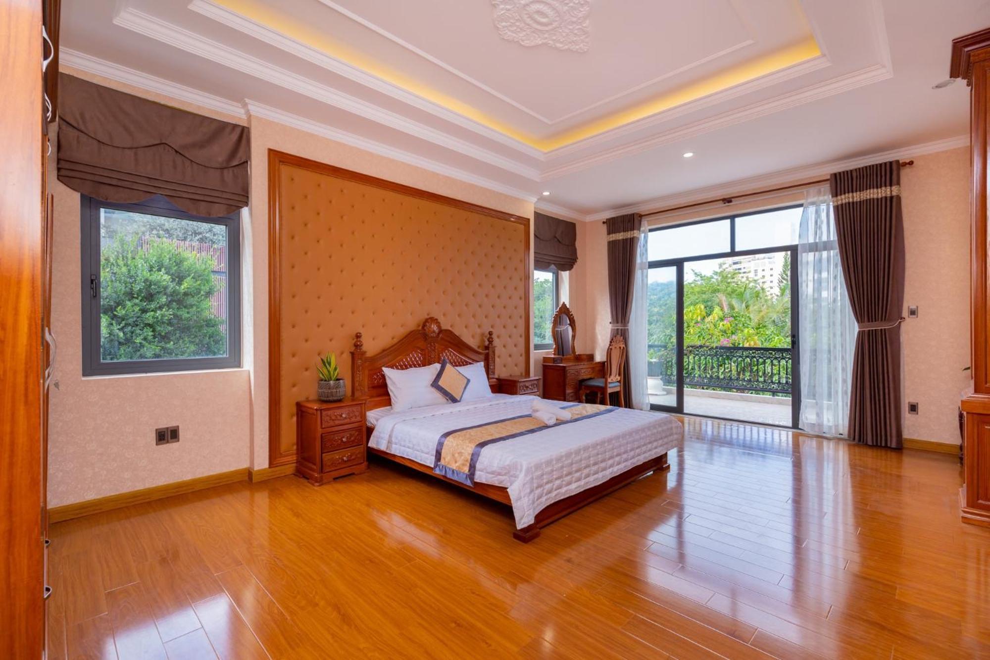 Biet Thu Gold Day Ho Boi Bai Sau Free Bida Villa Vung Tau
