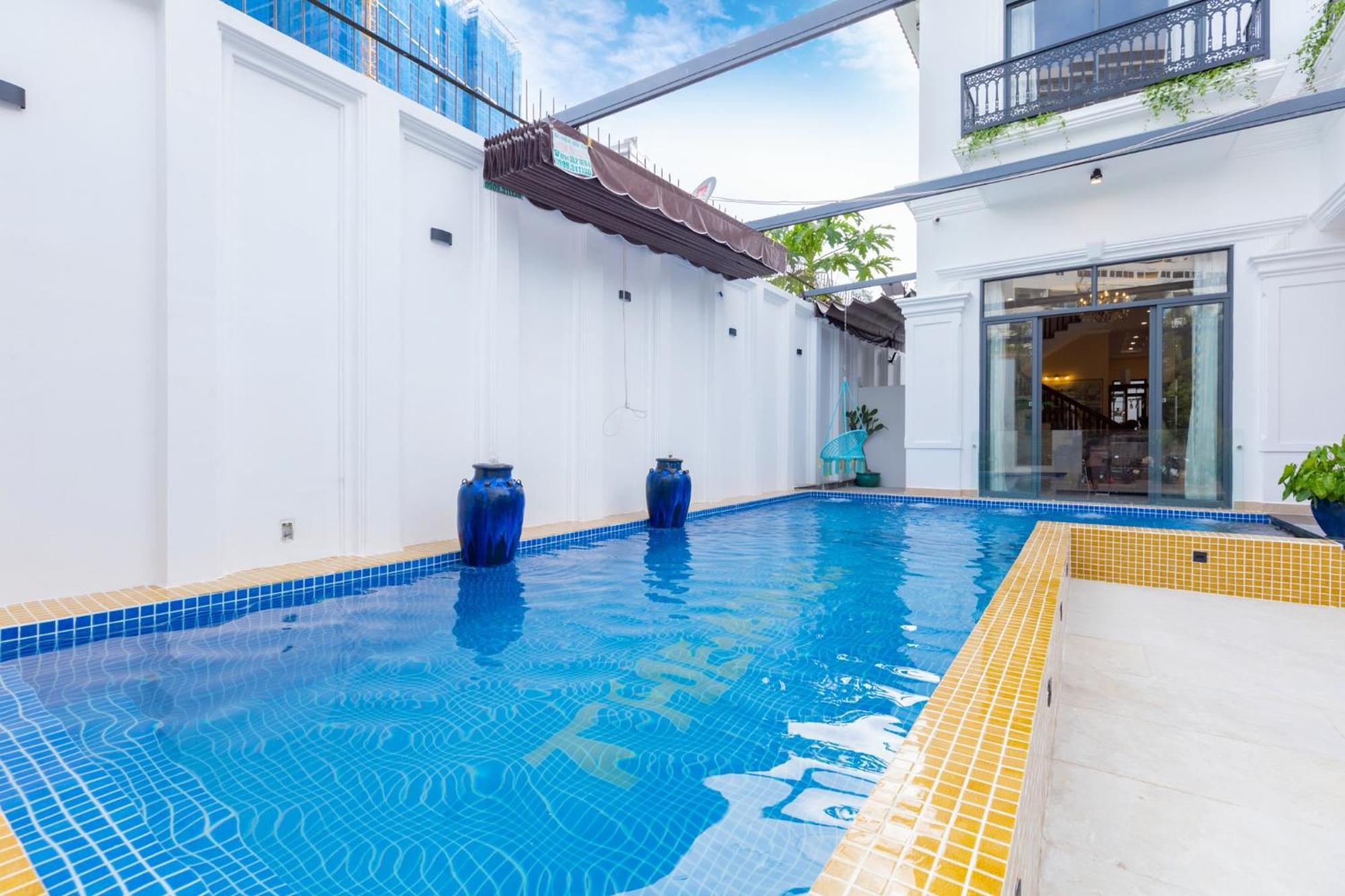 Villa Biet Thu Gold Day Ho Boi Bai Sau Free Bida