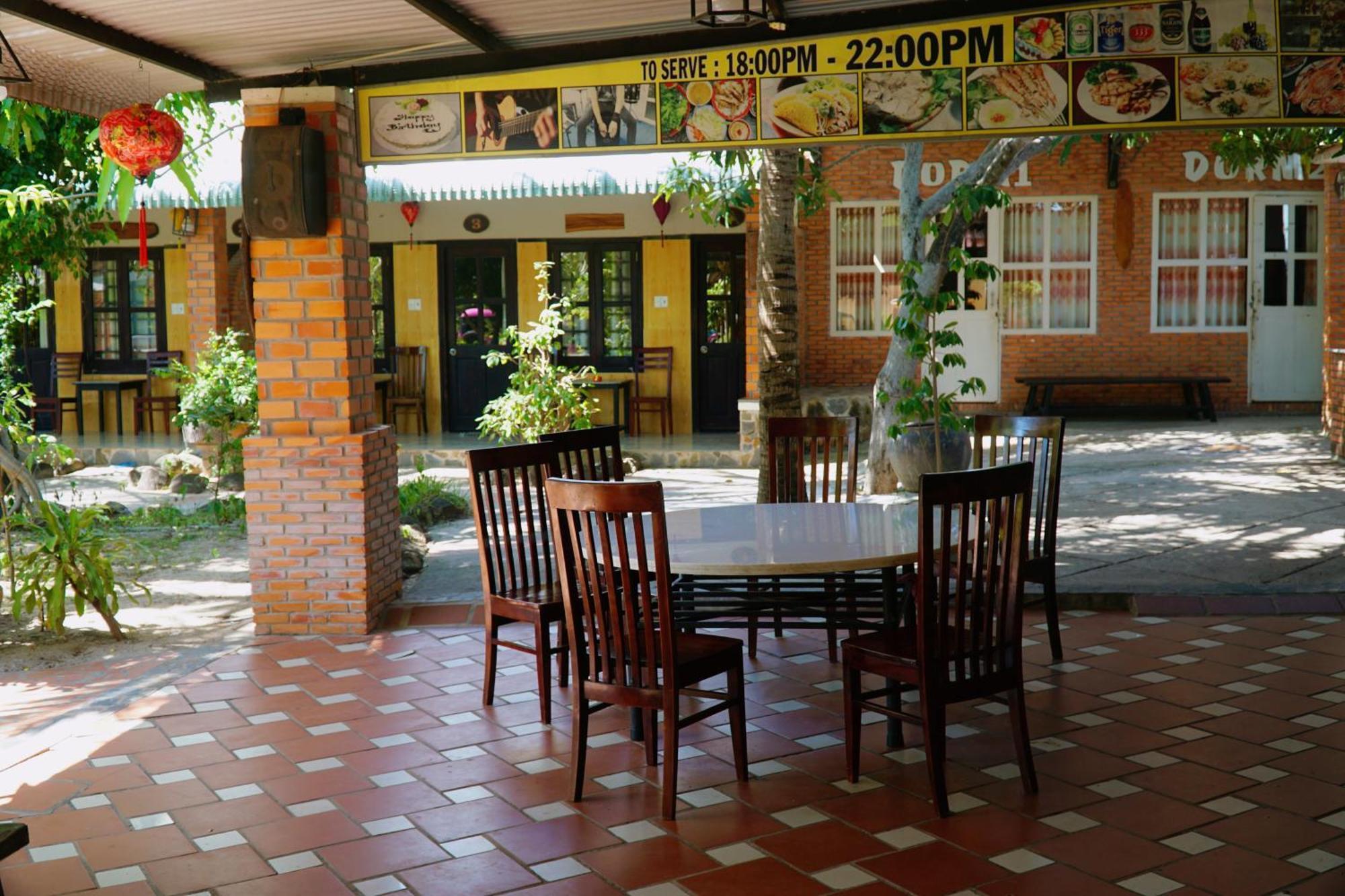Gasthof Hoang Nga Garden Mũi Né