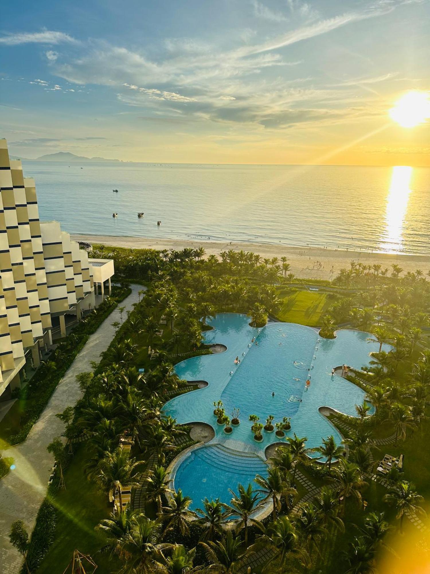 The Cam Ranh Luxury Service Hotel Mieu Ong