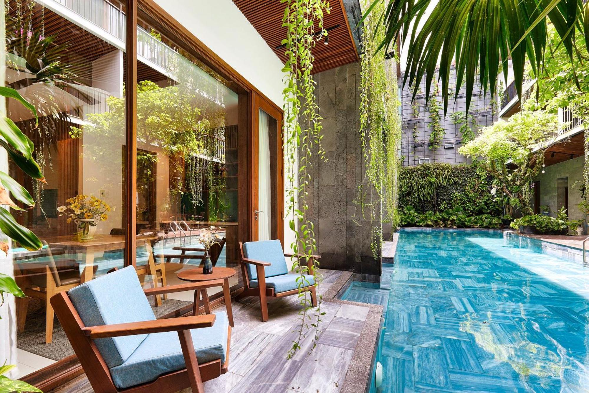 Tam House Hotel