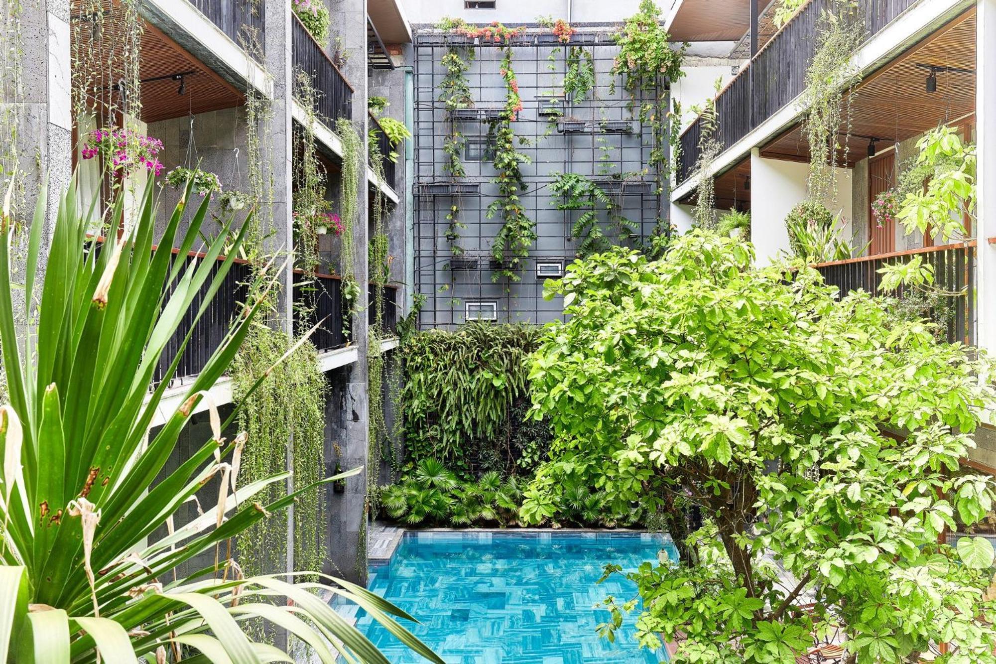 Hotel Tam House